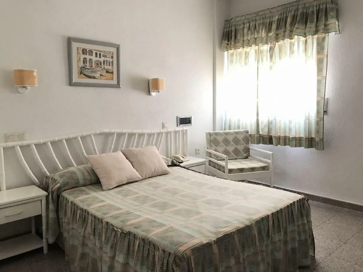 **  Hotel Las Conchas La Rábita Espanha